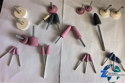 Pointí Feistithe le haghaidh Snasú Cruach Dhosmálta